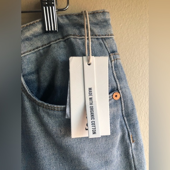 NEW Blanknyc Women’s The Madison Crop High Rise Crop Blue Denim Jeans Size 31 - Picture 7 of 11